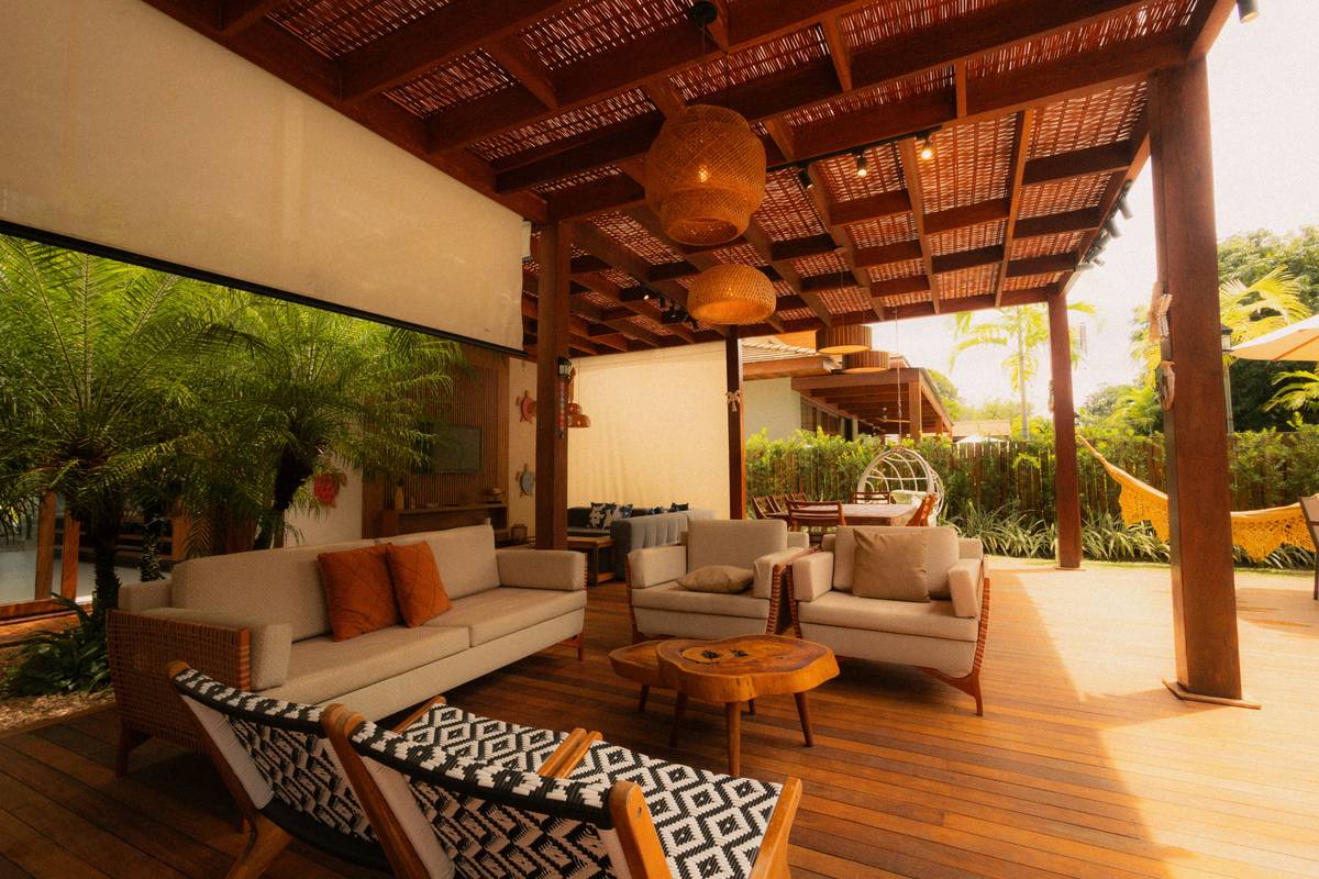 Pergola with Hanging Chairs: 7 Proven Tips to Avoid Costly Mistakes